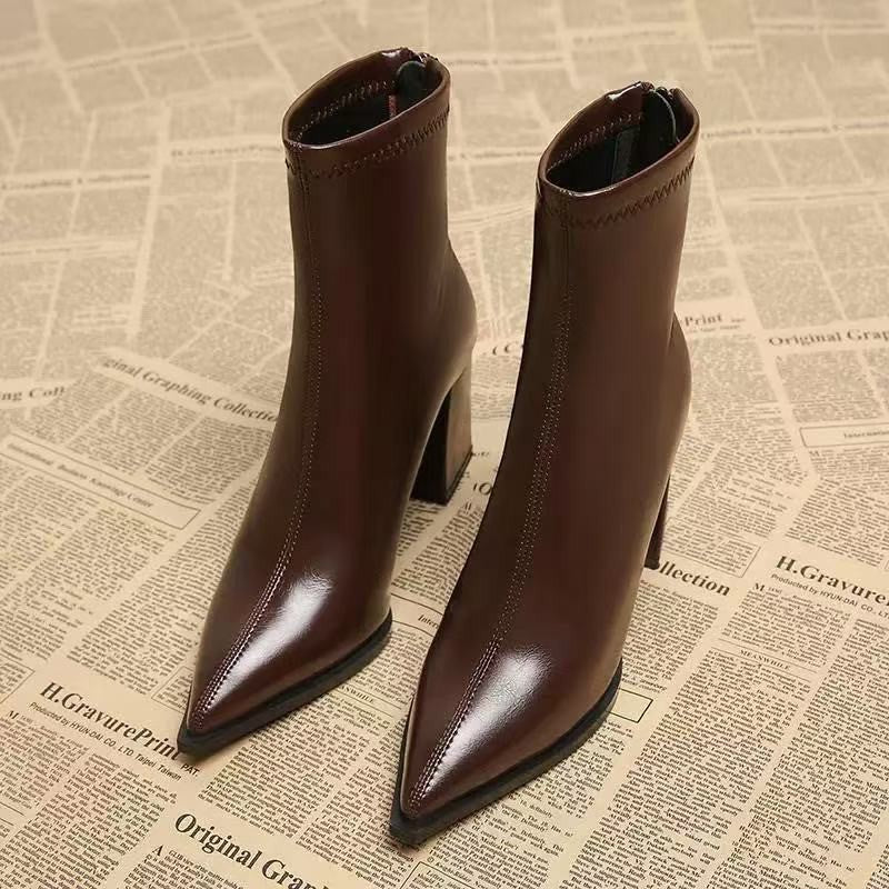 Nouvelles bottes Martin, élégantes et simples