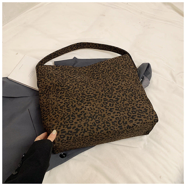 Sac à main imprimé léopard